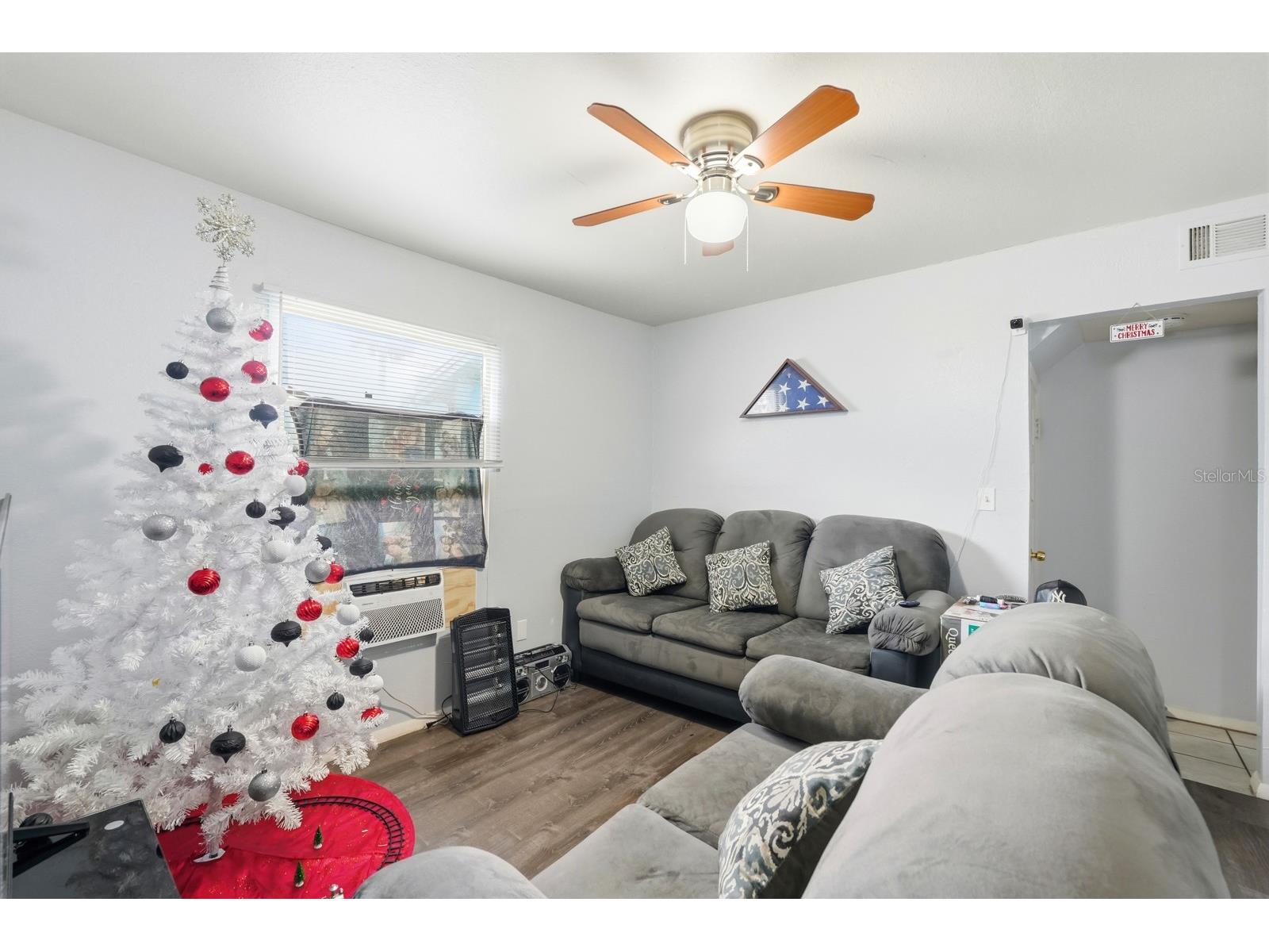 715 Harvey Avenue Daytona Beach FL 32118 V4946341 image22