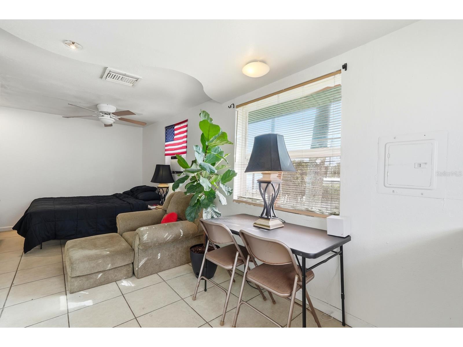 715 Harvey Avenue Daytona Beach FL 32118 V4946341 image28
