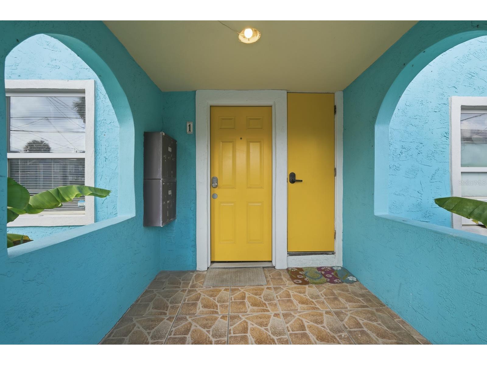 715 Harvey Avenue Daytona Beach FL 32118 V4946341 image4