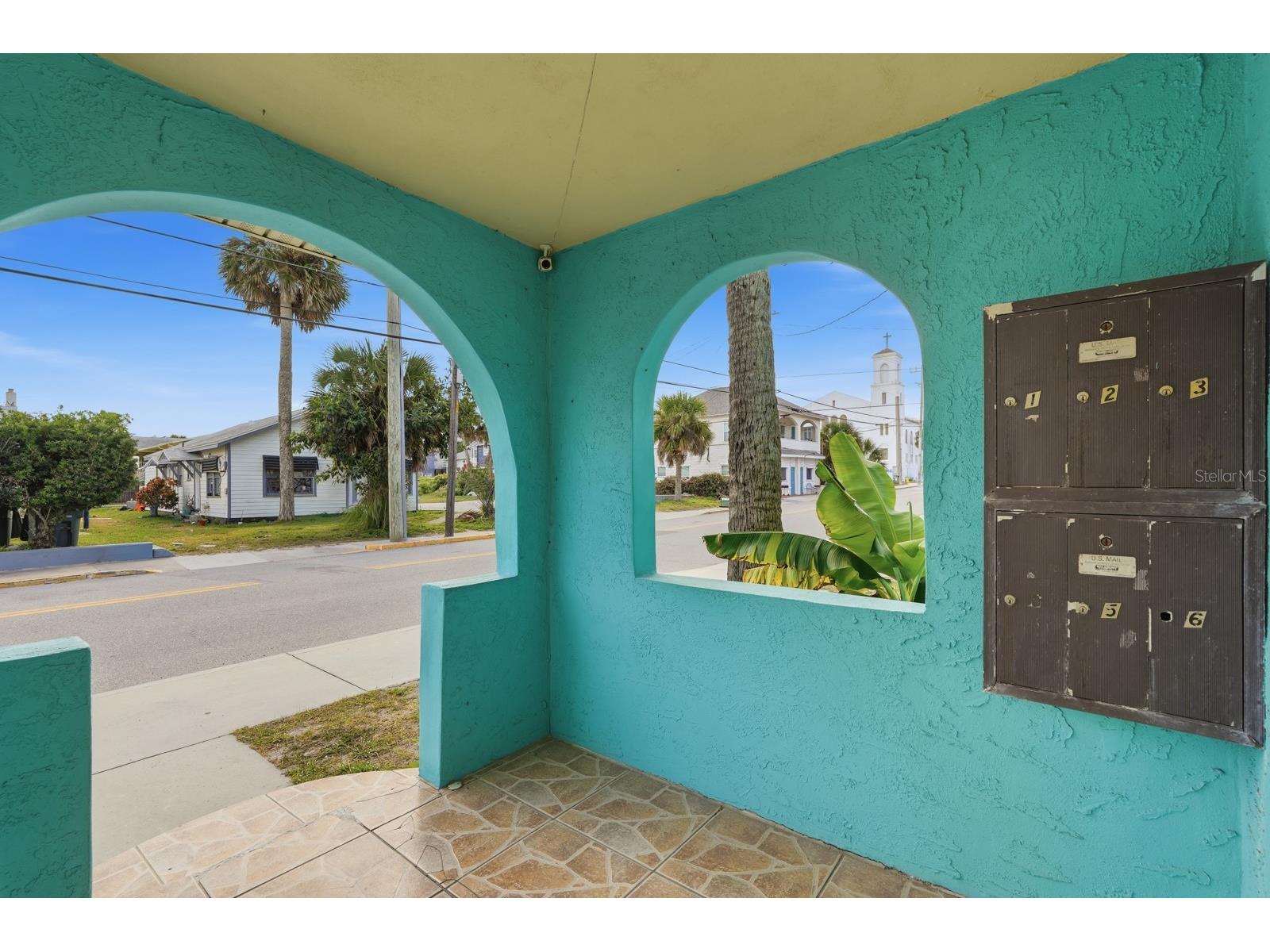 715 Harvey Avenue Daytona Beach FL 32118 V4946341 image5