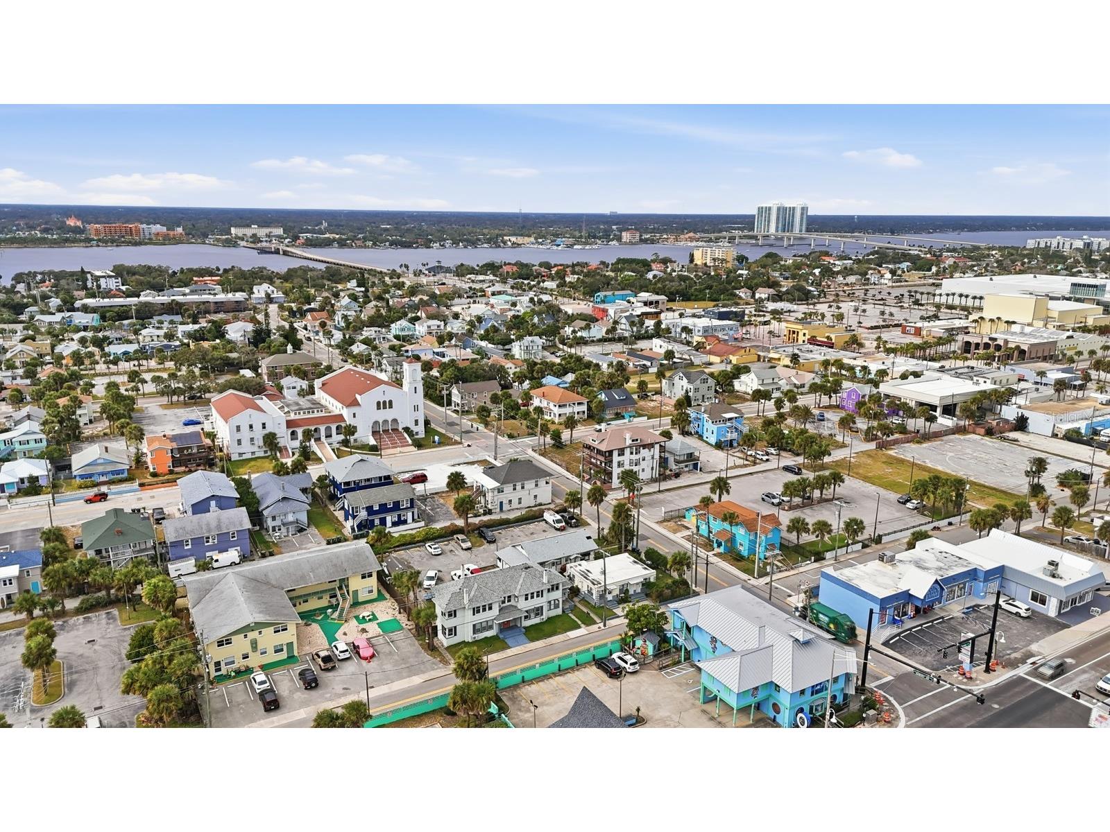 715 Harvey Avenue Daytona Beach FL 32118 V4946341 image51