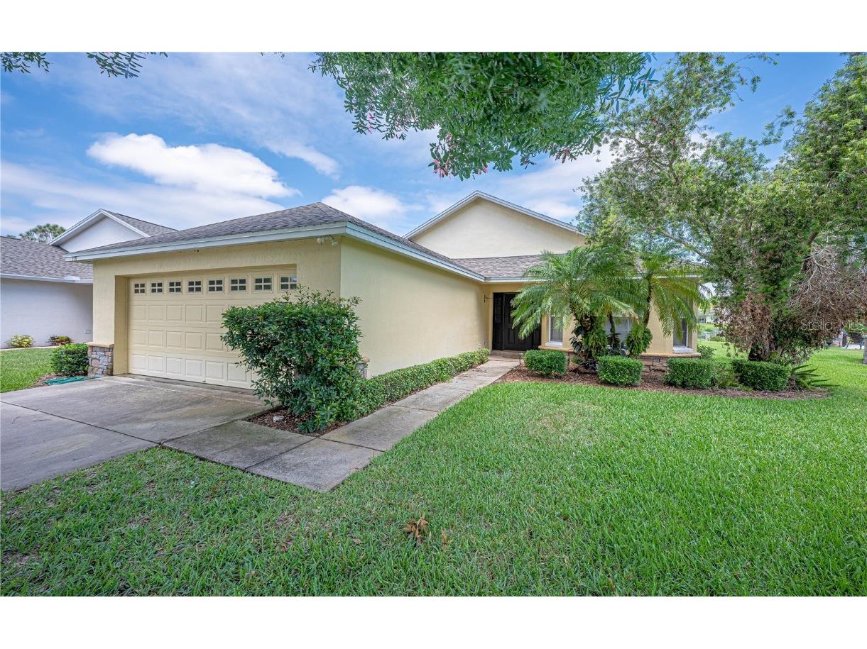 715 Lake Clark Court Lakeland FL 33813 L4936628 image1