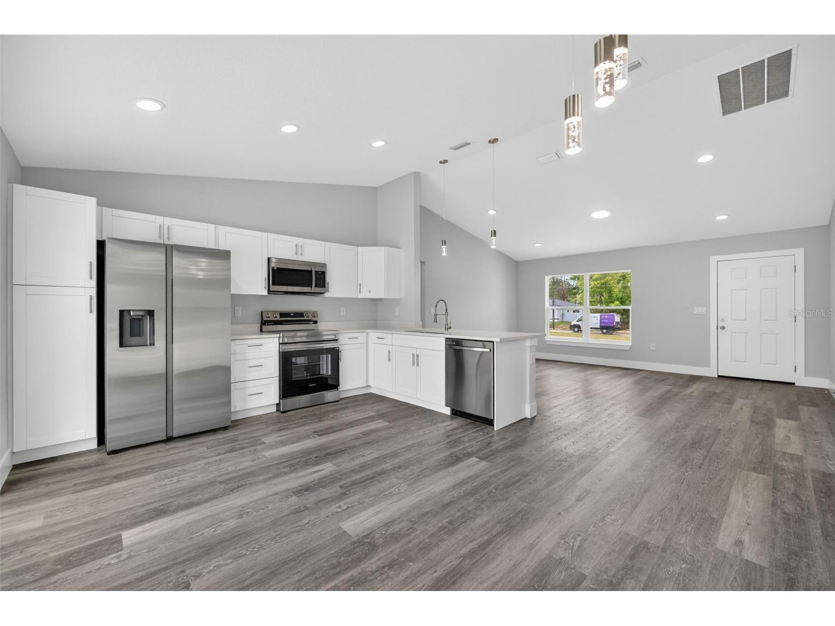 715 Marion Oaks Manor Ocala FL 34473 OM712542 image12