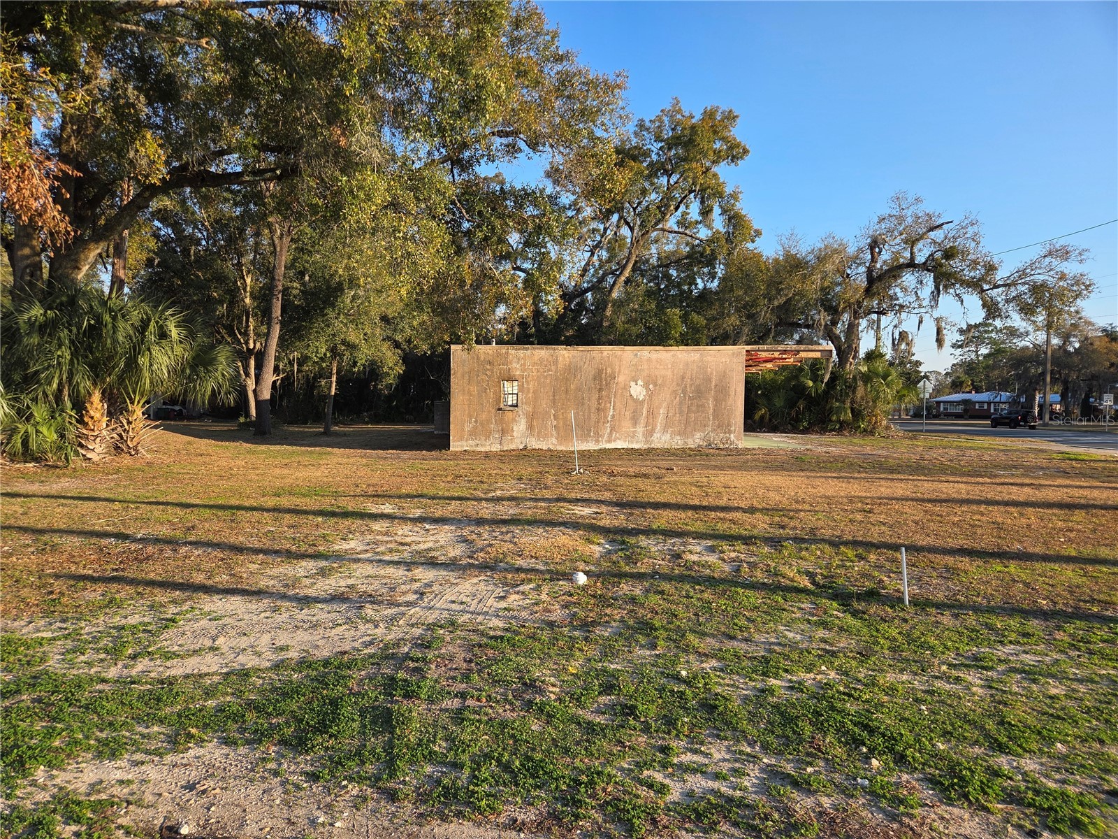 715 N Young Boulevard Chiefland FL 32626 OM718847 image5