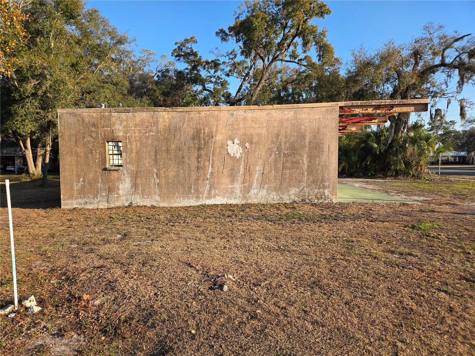 715 N Young Boulevard Chiefland FL 32626 OM718847 image8