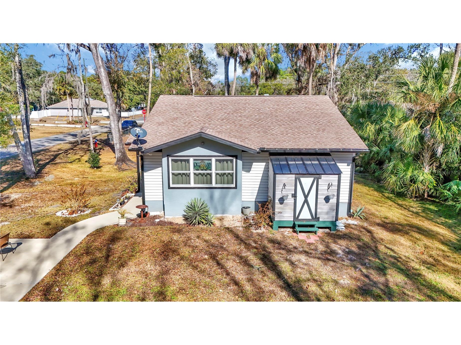 715 NE 12th Terrace Crystal River FL 34428 OM717232 image11