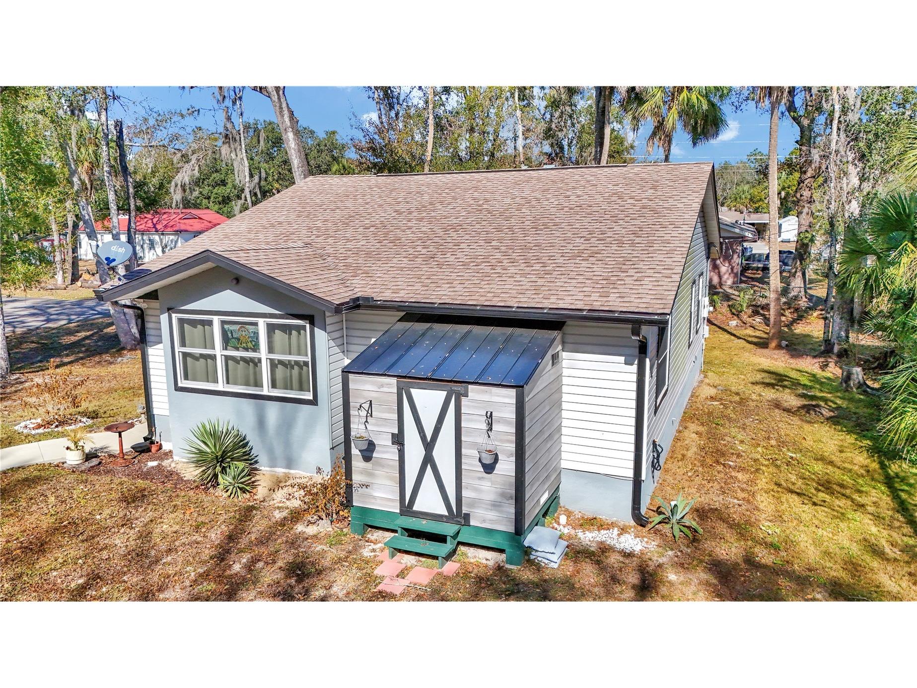 715 NE 12th Terrace Crystal River FL 34428 OM717232 image12