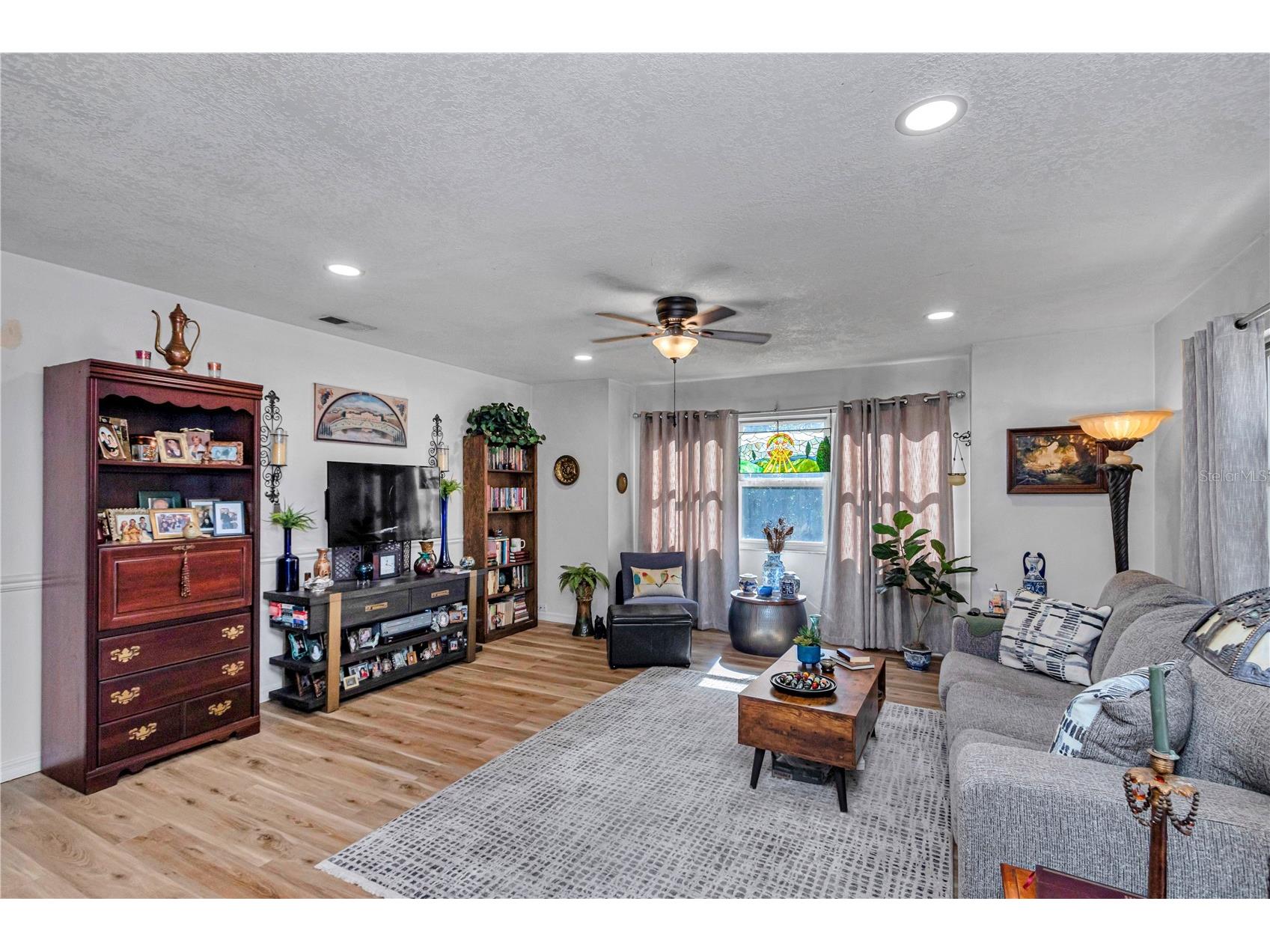 715 NE 12th Terrace Crystal River FL 34428 OM717232 image14