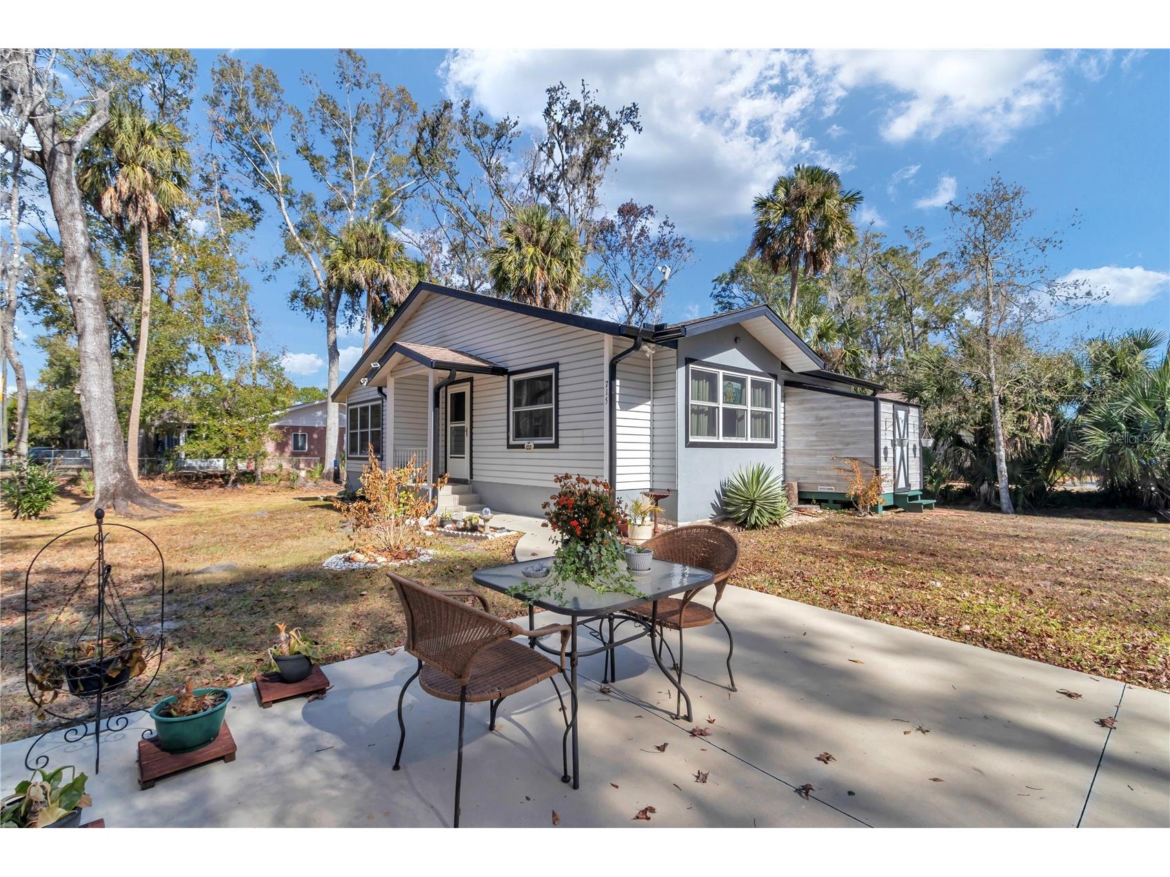 715 NE 12th Terrace Crystal River FL 34428 OM717232 image2