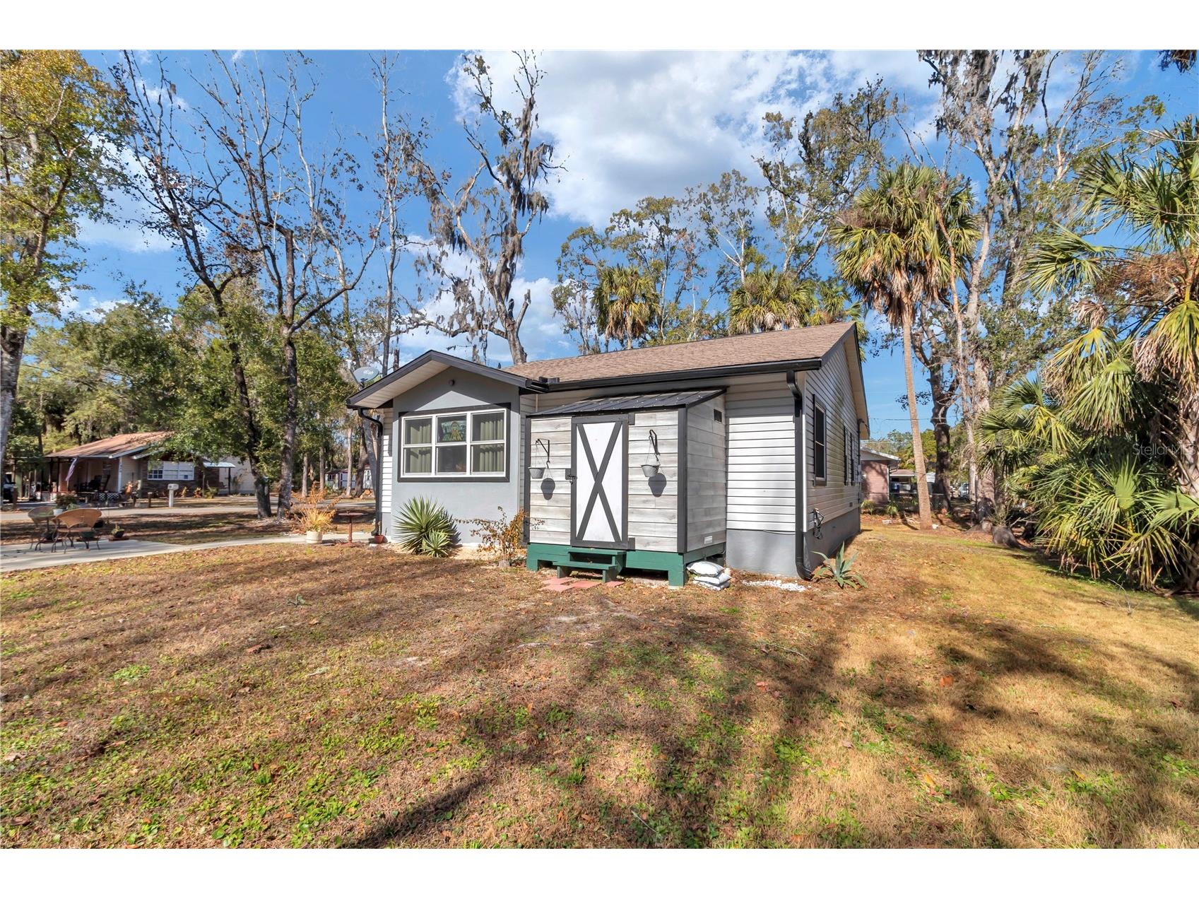 715 NE 12th Terrace Crystal River FL 34428 OM717232 image4