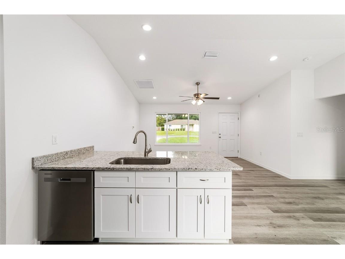 715 NE 130th Court Silver Springs FL 34488 - LAKE WALDINA O6354177 image24