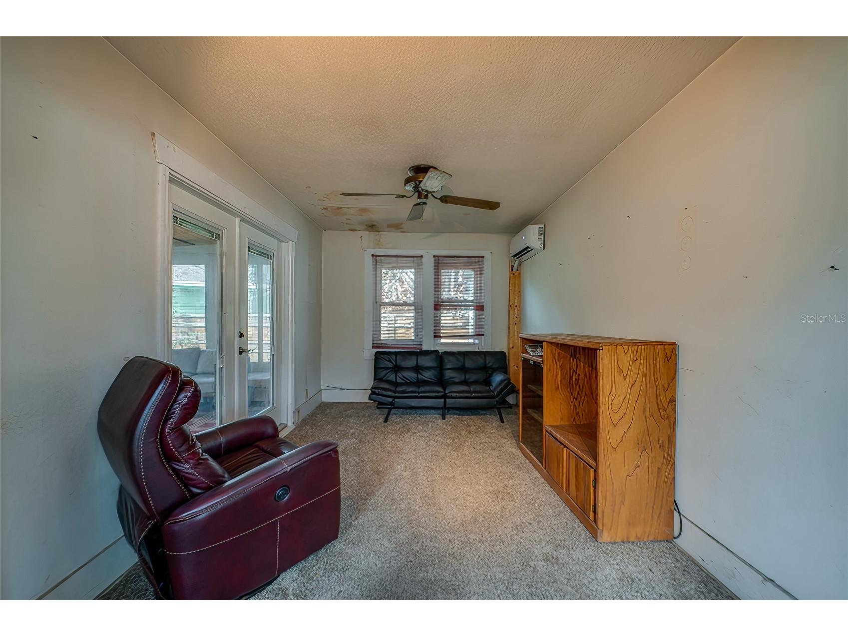 715 Neal Street New Smyrna Beach FL 32168 V4947770 image6