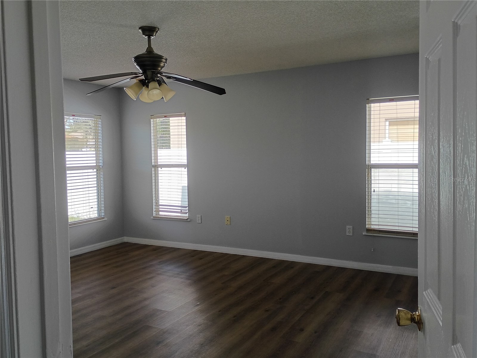 715 Palaiseau Court Kissimmee FL 34759 S5140697 image9