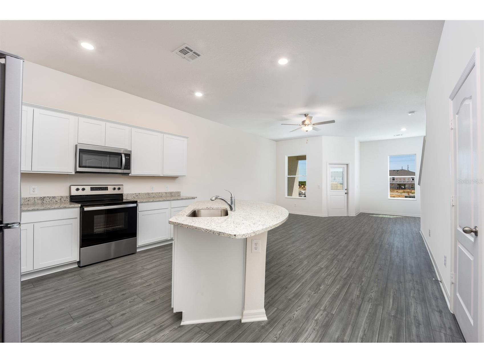 715 Poppy Lane Dundee FL 33838 TB8476345 image3