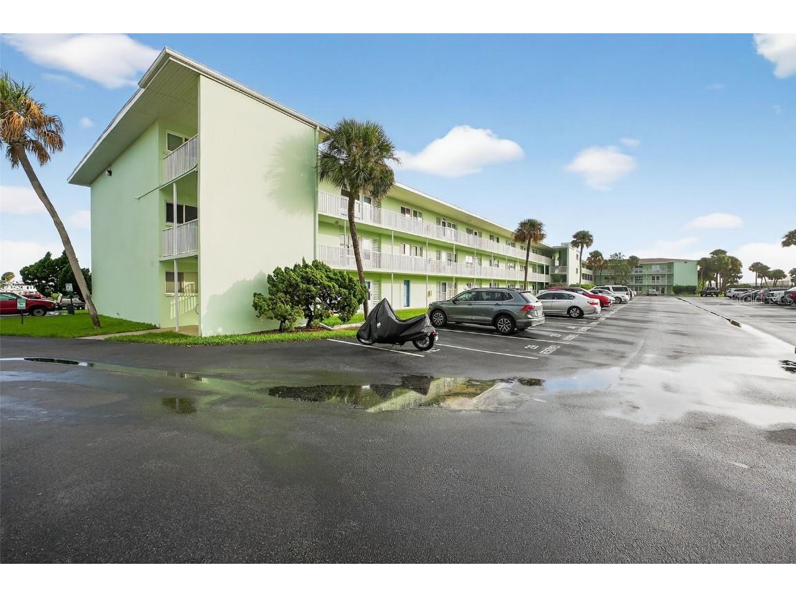 715 S Beach Street #115D Daytona Beach FL 32114 V4945324 image1