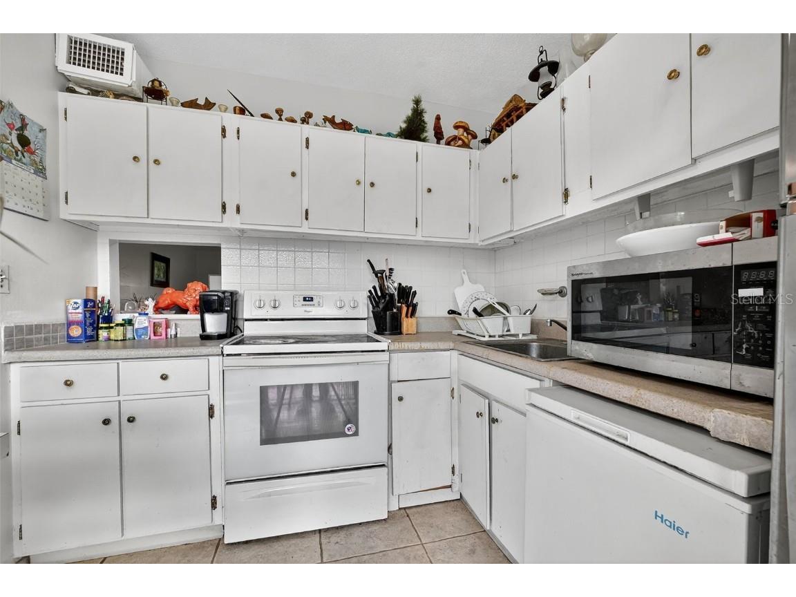 715 S Beach Street #115D Daytona Beach FL 32114 V4945324 image11