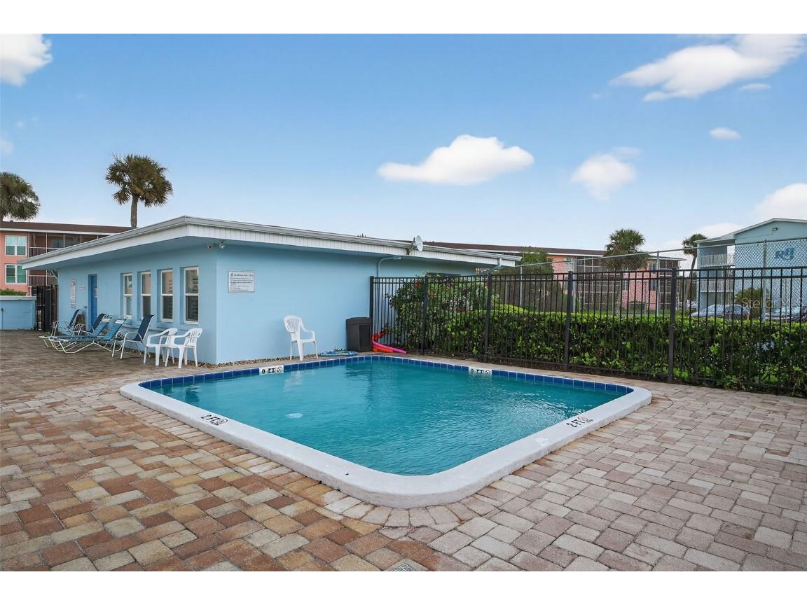 715 S Beach Street #115D Daytona Beach FL 32114 V4945324 image3