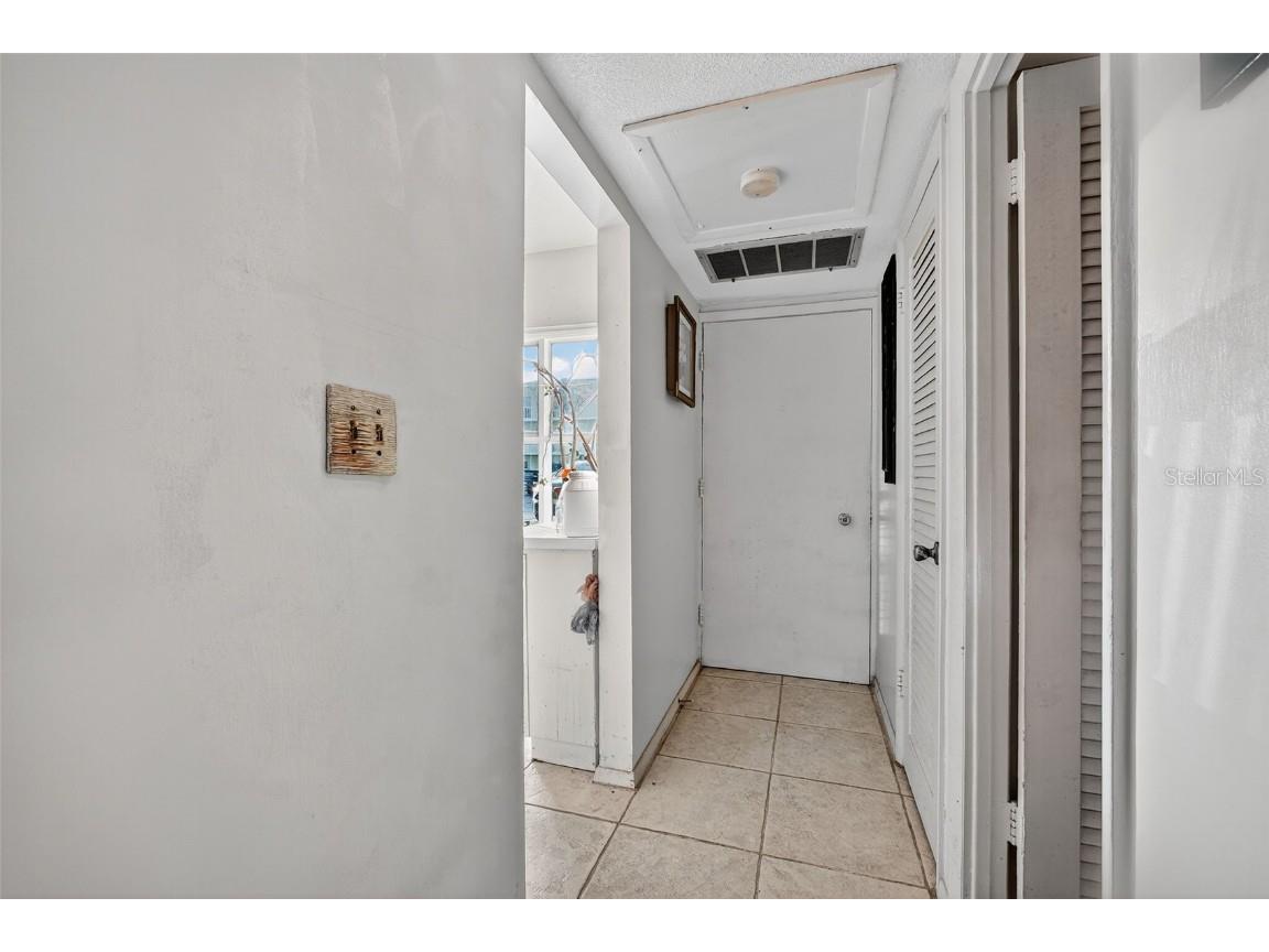 715 S Beach Street #115D Daytona Beach FL 32114 V4945324 image8