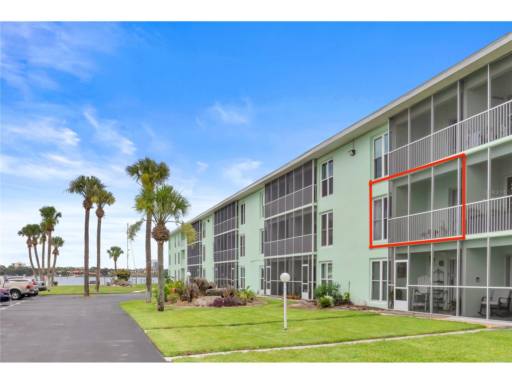 715 S Beach Street #211D Daytona Beach FL 32114 - HALIFAX RIVER O6414972 image1