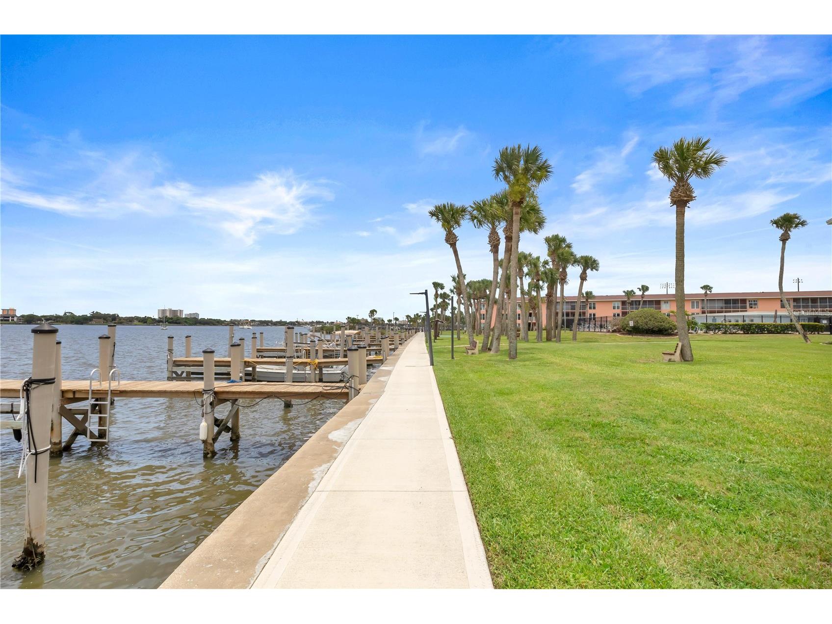 715 S Beach Street #211D Daytona Beach FL 32114 - HALIFAX RIVER O6414972 image20