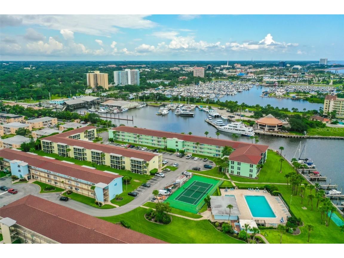 715 S Beach Street #217D Daytona Beach FL 32114 V4933038 image1