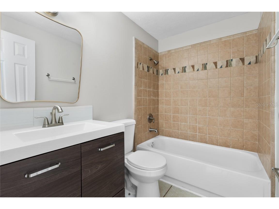 715 SW 75 Street #104 Gainesville FL 32607 GC534447 image15