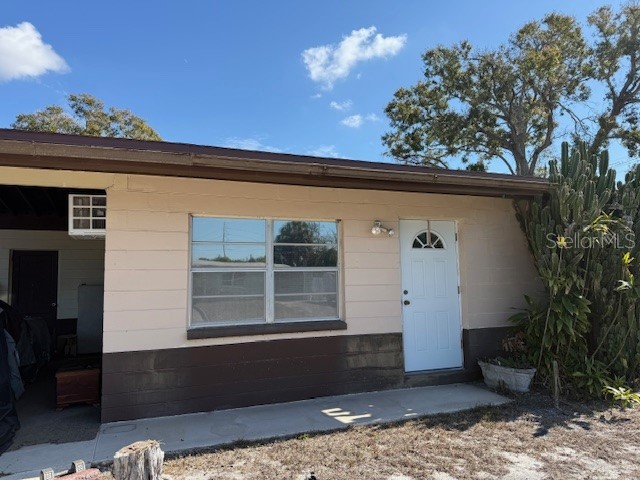 7150 34 Avenue N Saint Petersburg FL 33710 TB8468811 image1