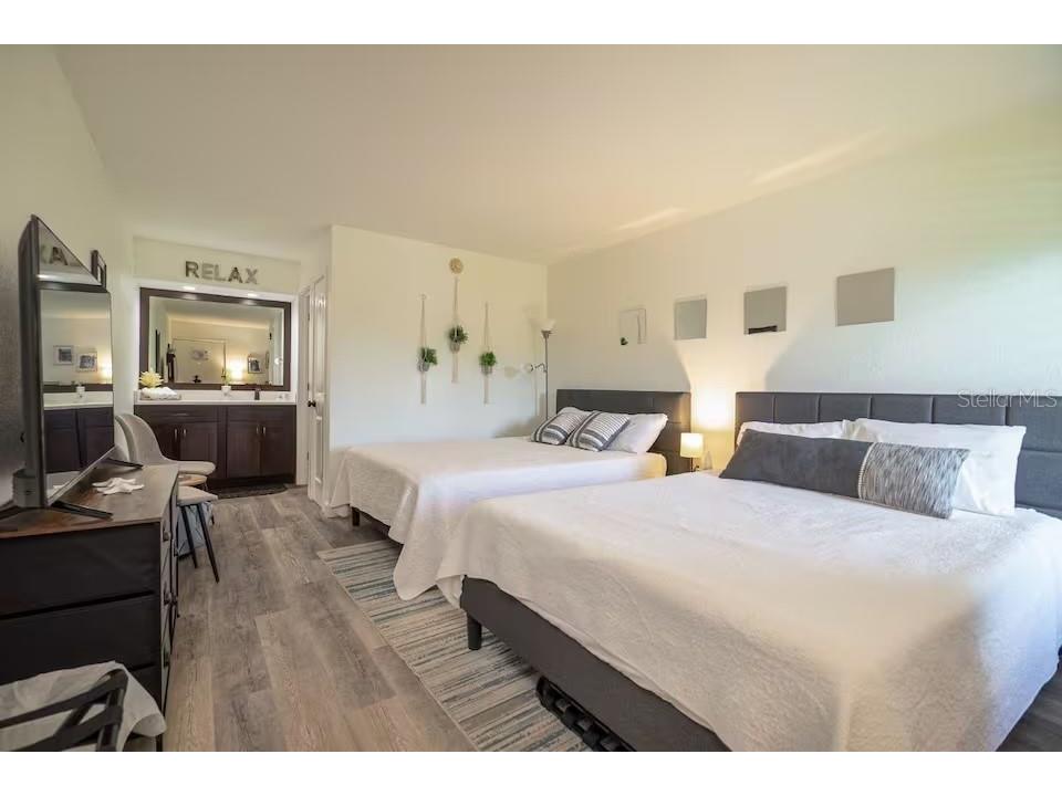 7150 N Tamiami Trail #C-128 Sarasota FL 34243 A4663404 image6