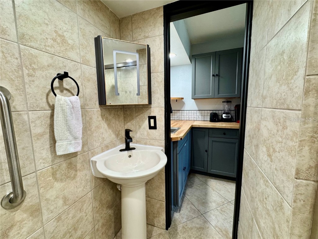 7150 N Tamiami Trail #C133 Sarasota FL 34243 A4665730 image23