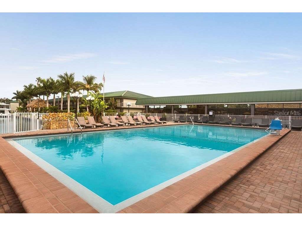 7150 N Tamiami Trail #C133 Sarasota FL 34243 A4665730 image38