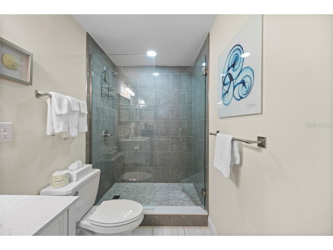 7150 N Tamiami Trail #S-600 Sarasota FL 34243 C7508676 image8