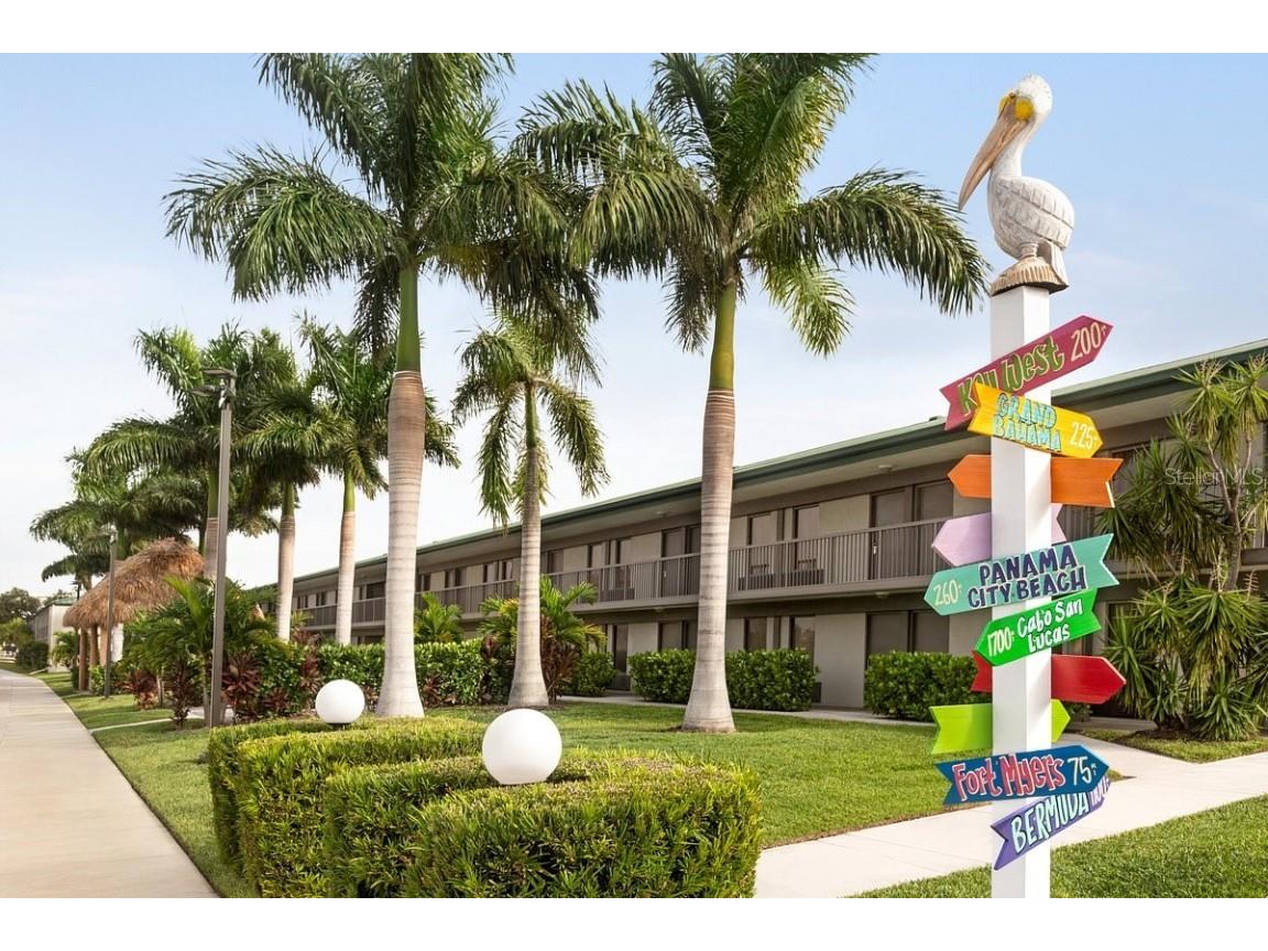 7150 N Tamiami Trail #S-613 Sarasota FL 34243 A4596419 image1