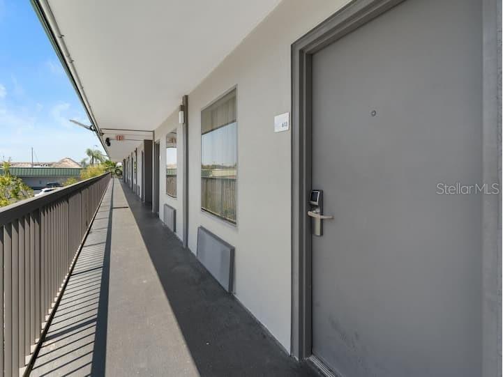 7150 N Tamiami Trail #S-613 Sarasota FL 34243 A4671328 image2