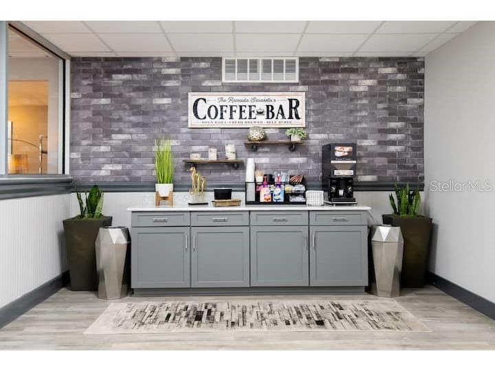 7150 N Tamiami Trail #S-613 Sarasota FL 34243 A4671328 image24