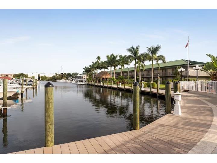 7150 N Tamiami Trail #S-613 Sarasota FL 34243 A4671328 image34