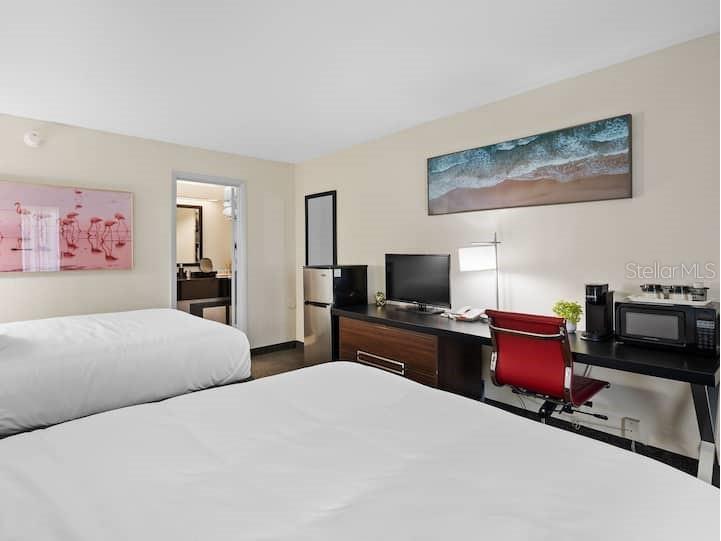 7150 N Tamiami Trail #S-613 Sarasota FL 34243 A4671328 image7