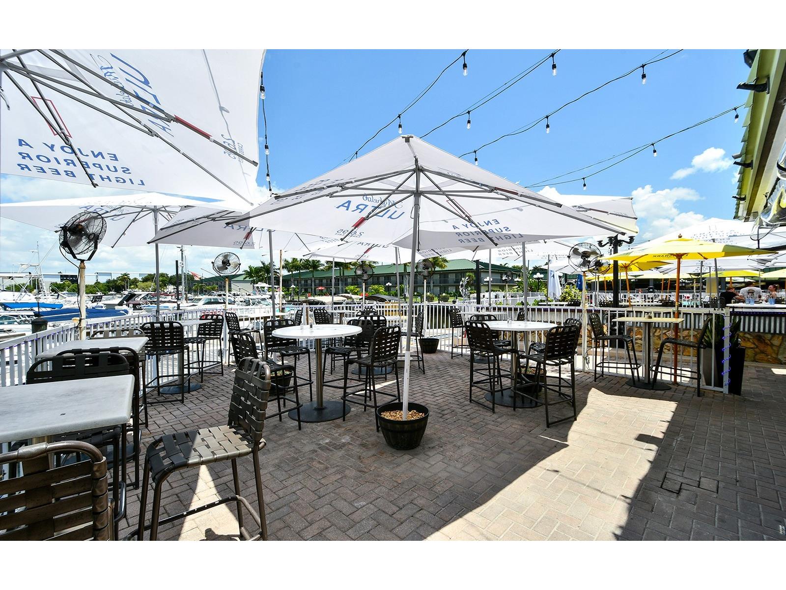 7150 N Tamiami Trail #S-614 Sarasota FL 34243 A4684819 image14