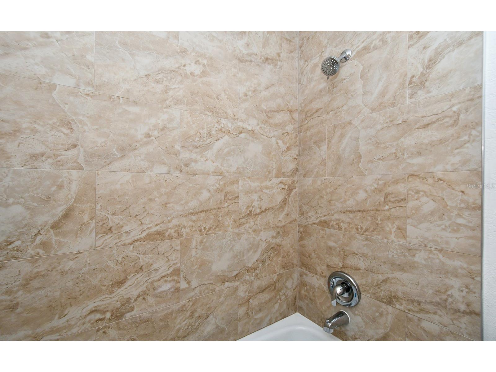 7150 N Tamiami Trail #S-614 Sarasota FL 34243 A4684819 image7