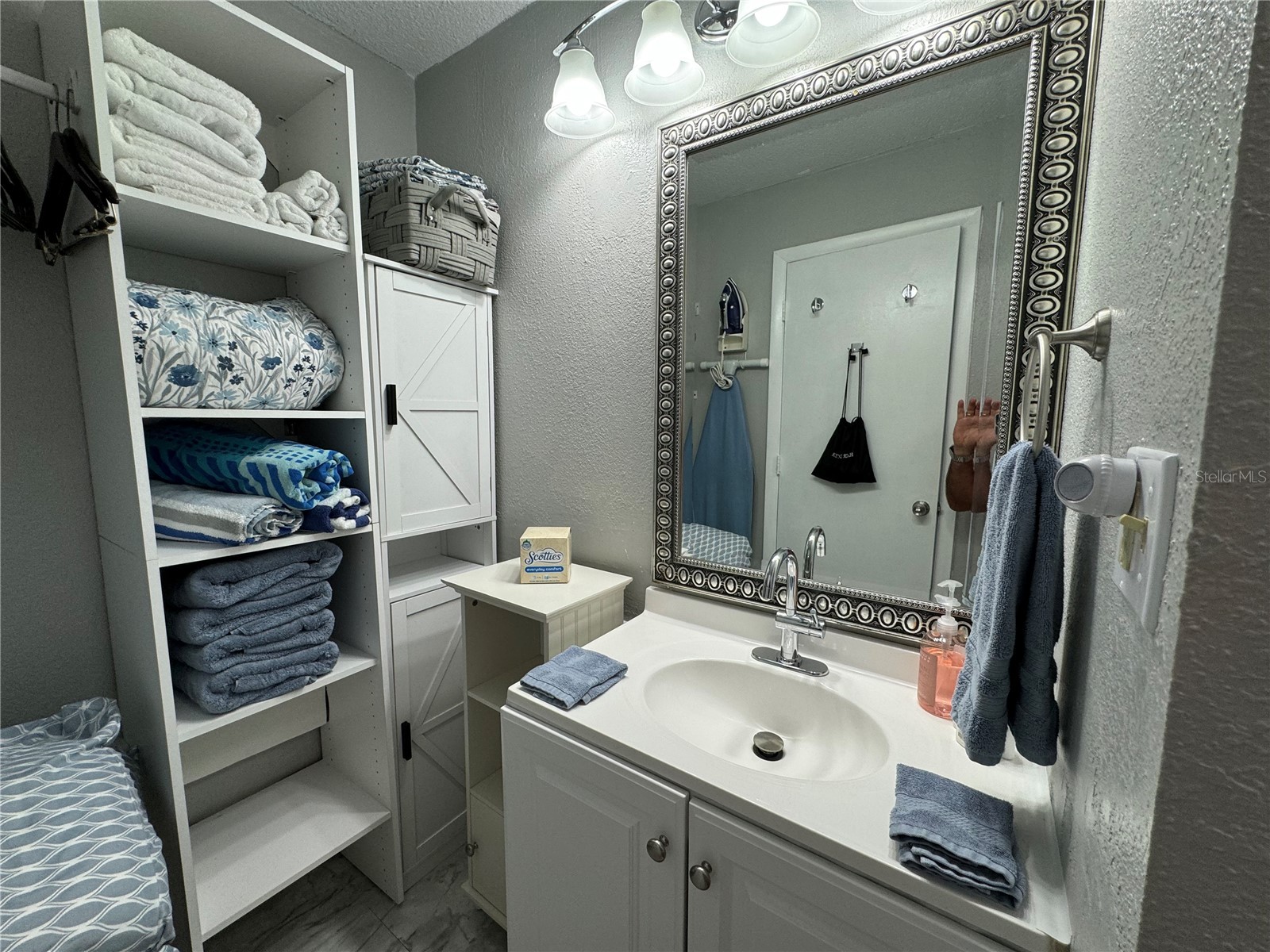 7150 N Tamiami Trail #S-623 Sarasota FL 34243 A4683692 image10