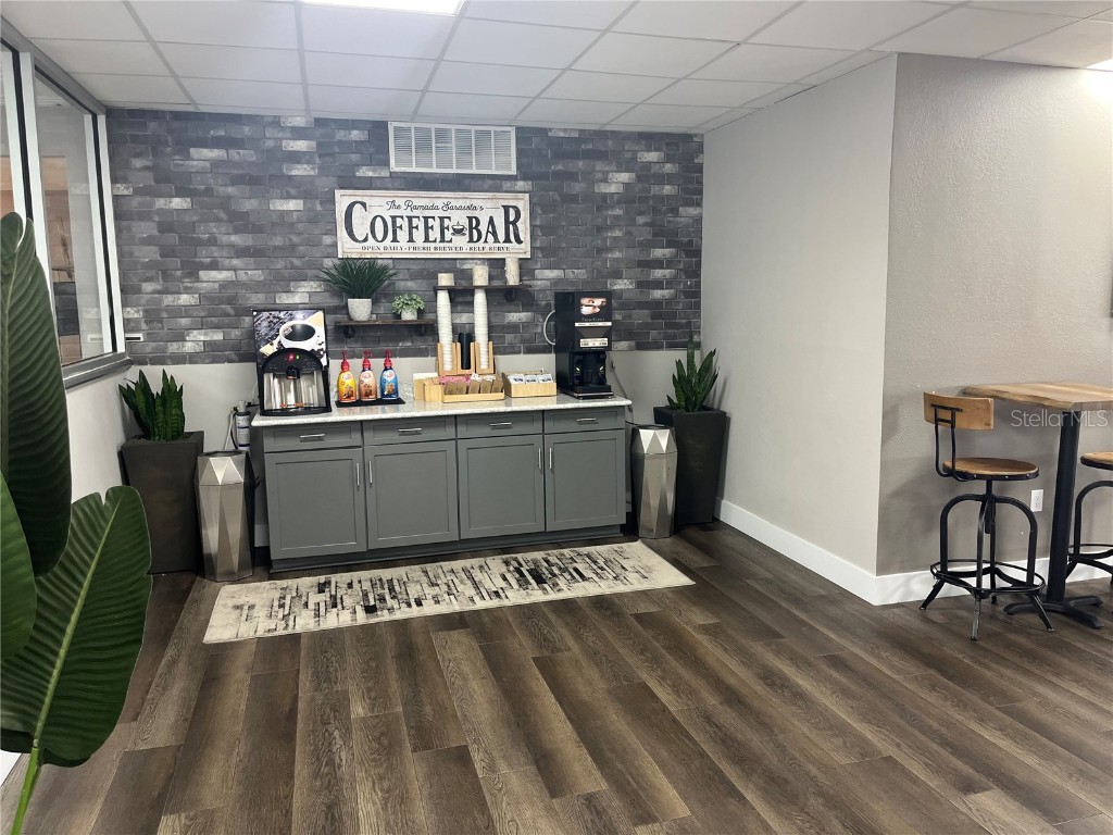 7150 N Tamiami Trail #S510 Sarasota FL 34243 A4640677 image18