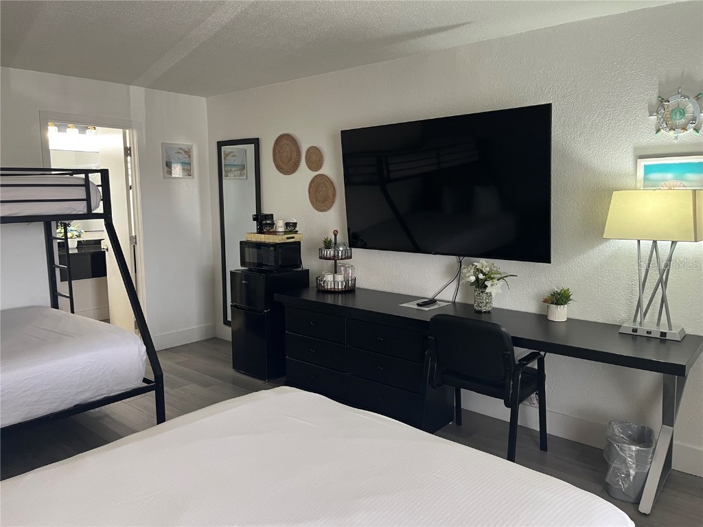 7150 N Tamiami Trail #S510 Sarasota FL 34243 A4640677 image4
