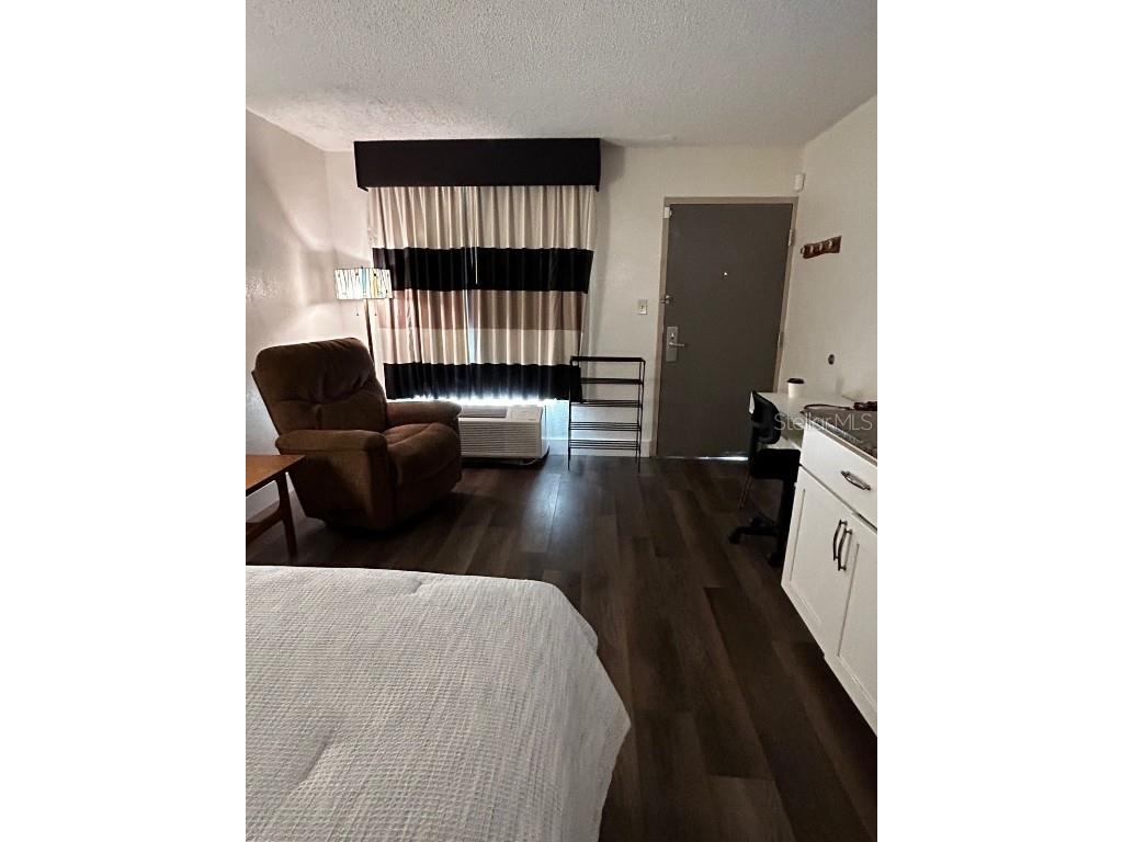 7150 N Tamiami Trail #S515 Sarasota FL 34243 B4902118 image2