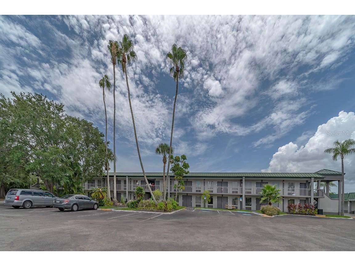 7150 N Tamiami Trail #S603 Sarasota FL 34243 A4645715 image1