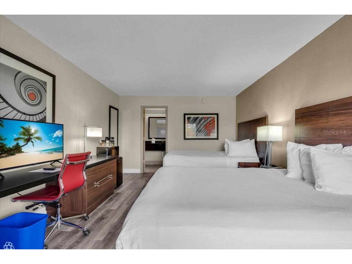 7150 N Tamiami Trail #S615 Sarasota FL 34243 A4664014 image7