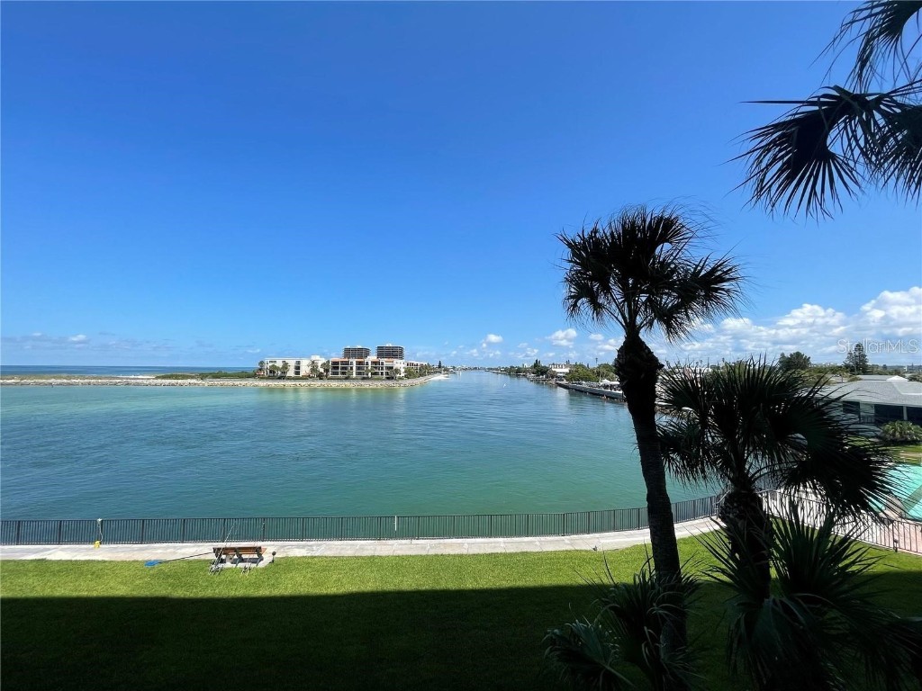 7150 Sunset Way #203 Saint Petersburg FL 33706 TB8395593 image28