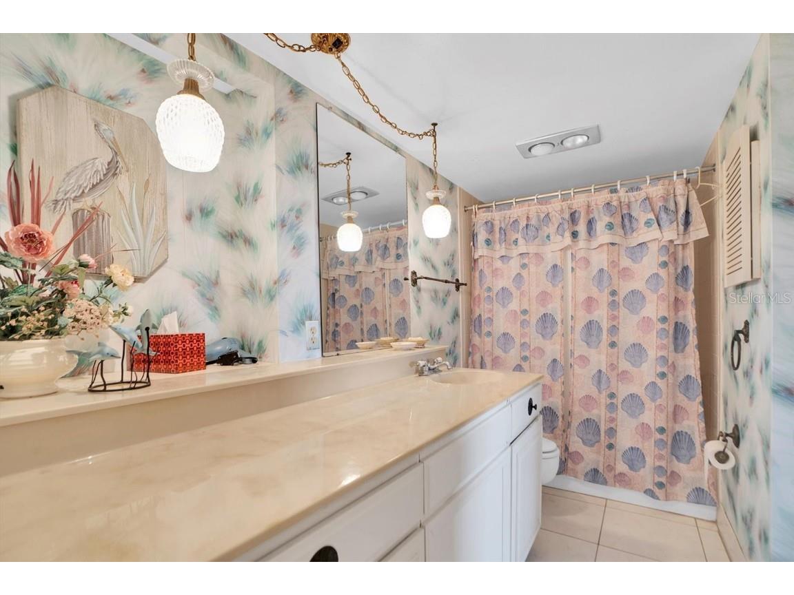 7150 Sunset Way #405 Saint Pete Beach FL 33706 TB8382604 image9