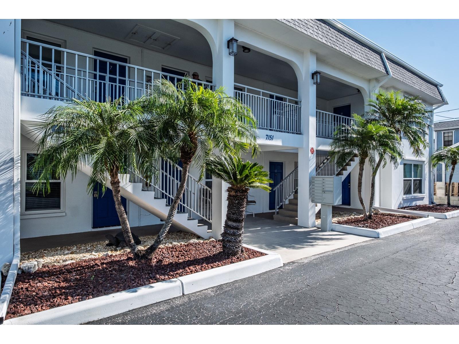 7151 Sunset Way #10 Saint Pete Beach FL 33706 TB8465454 image3