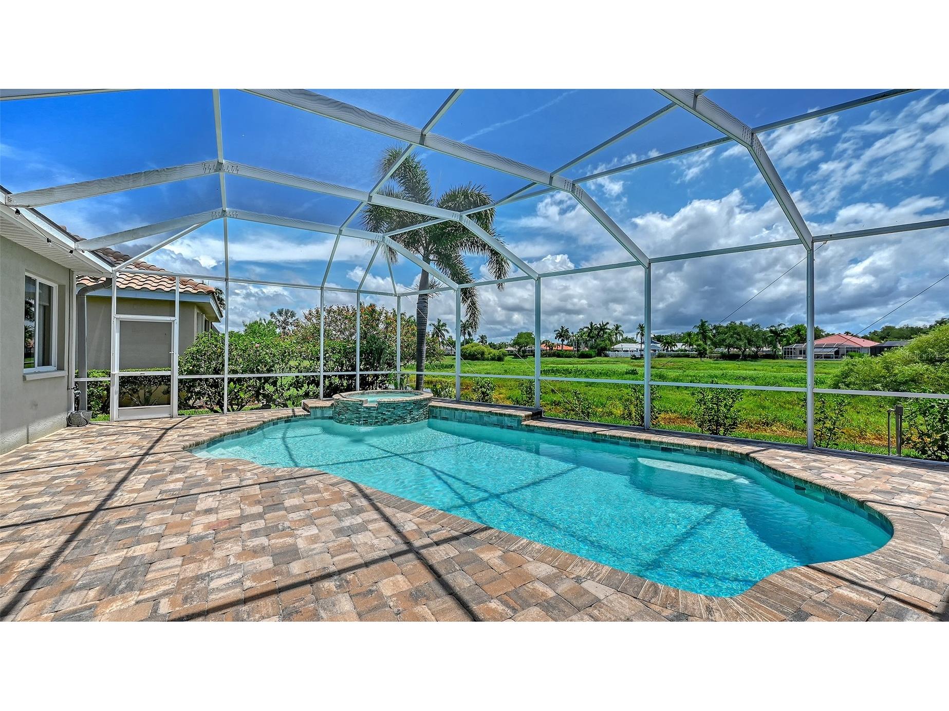 7151 Wainscott Court Sarasota FL 34238 A4695421 image55