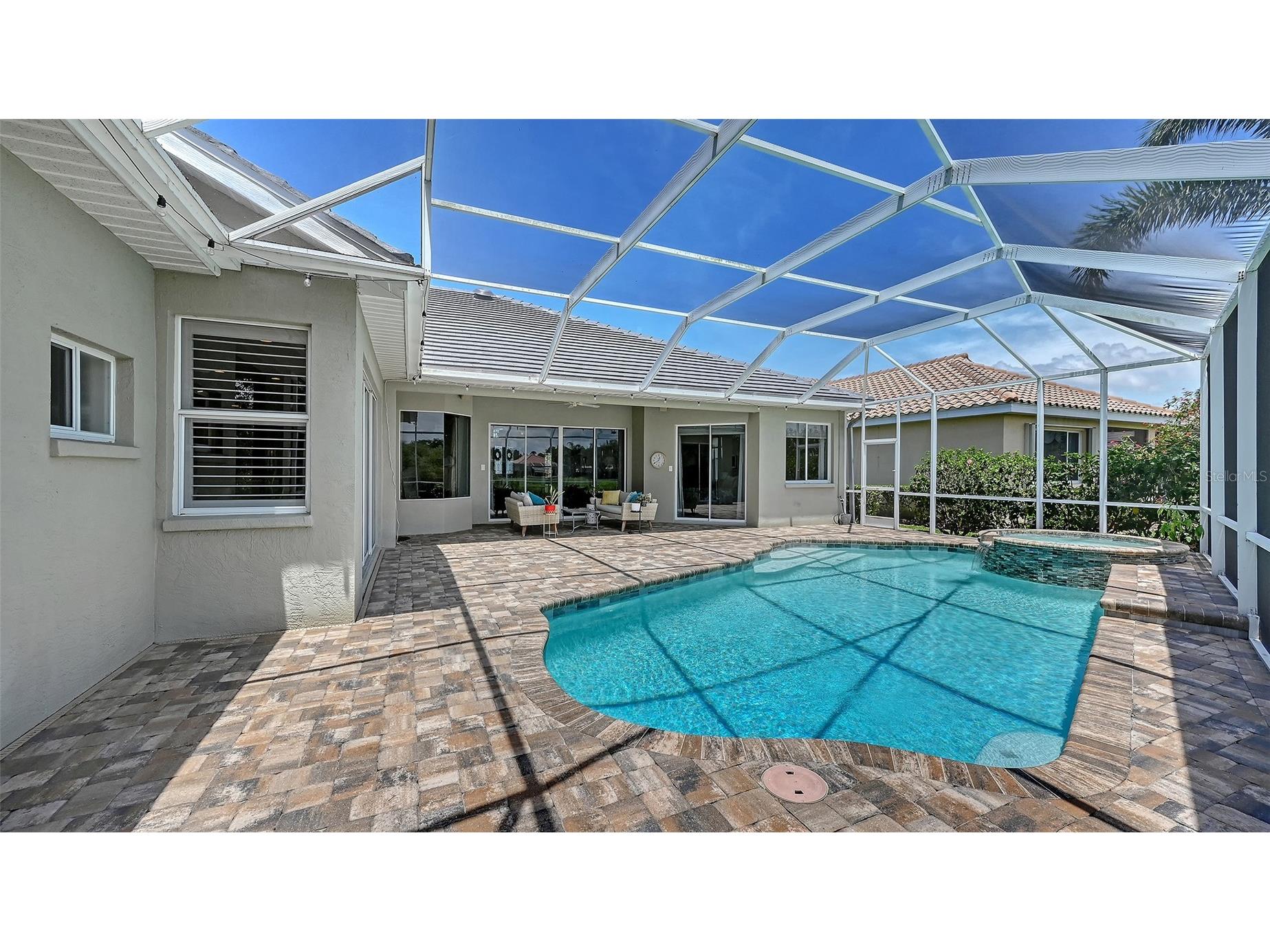 7151 Wainscott Court Sarasota FL 34238 A4695421 image56