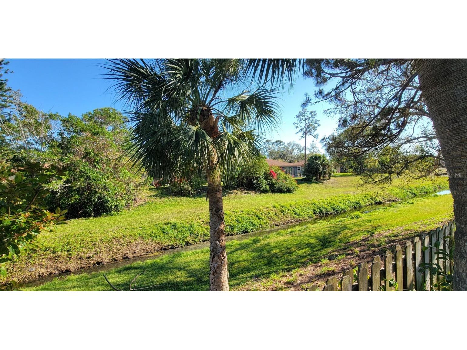 7151 Wood Creek Drive #205 Sarasota FL 34231 A4644169 image12